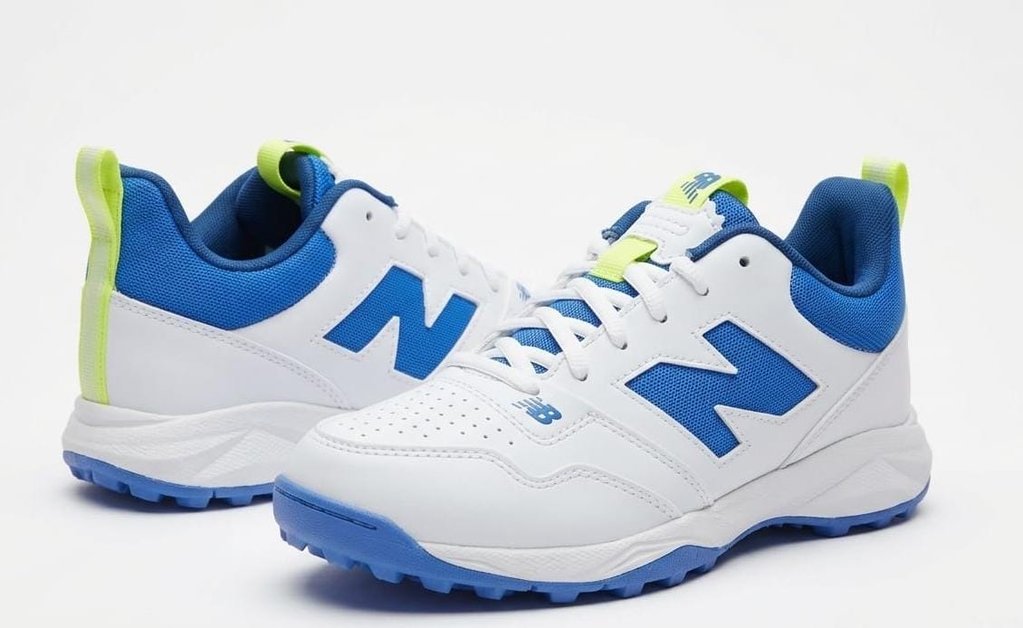 𝙉𝘽  KC4020R3 cricket shoes for kids